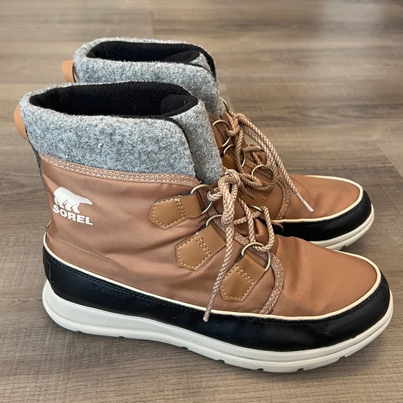 sorel explorer carnival review